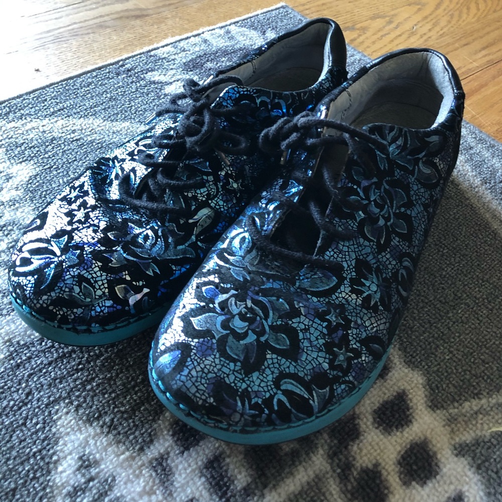 Alegría Shoes